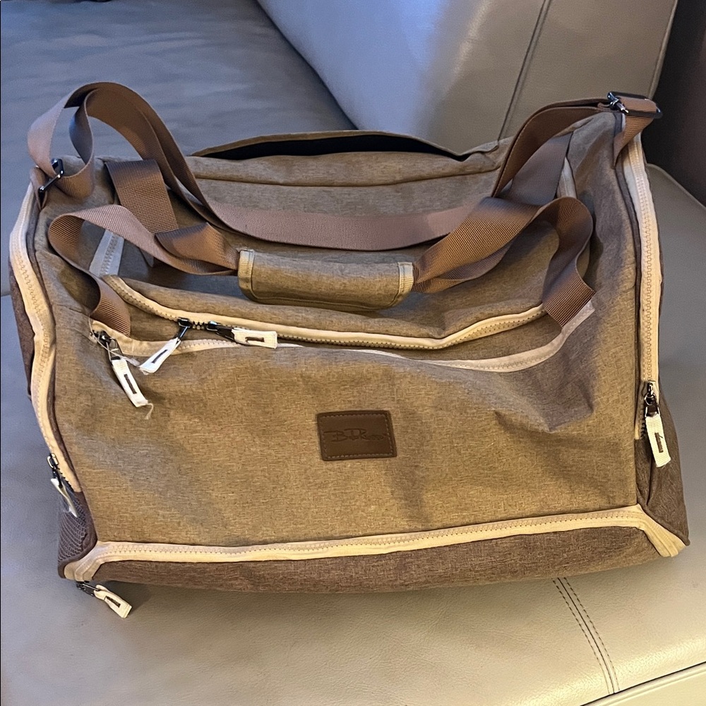 Bella Russo Brown/tan Duffel/tote bag